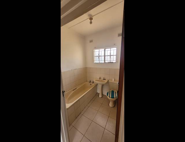 2 BEDROOM HOUSE TO LET IN NORTHDALE